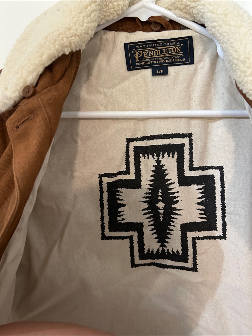 Pendleton Women's Brown Quilted Jacket with Sherpa Collar - Picture 7 of 7